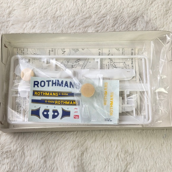 LS 1/72 Scale Pitts S2A Rothmans Biplane Model Kit A191 Open Box Sealed Parts - Picture 4 of 12